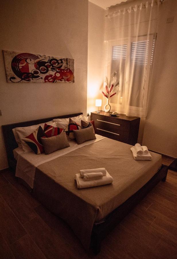 Bellini Lorenz Apartment Cagliari Luaran gambar