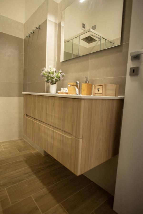 Bellini Lorenz Apartment Cagliari Luaran gambar